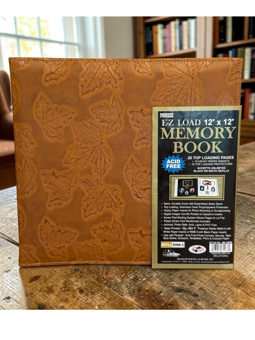Y2K Pioneer Photo Album Embossed Leaves Leaf E-Z Load 12” x 12” Memory Book